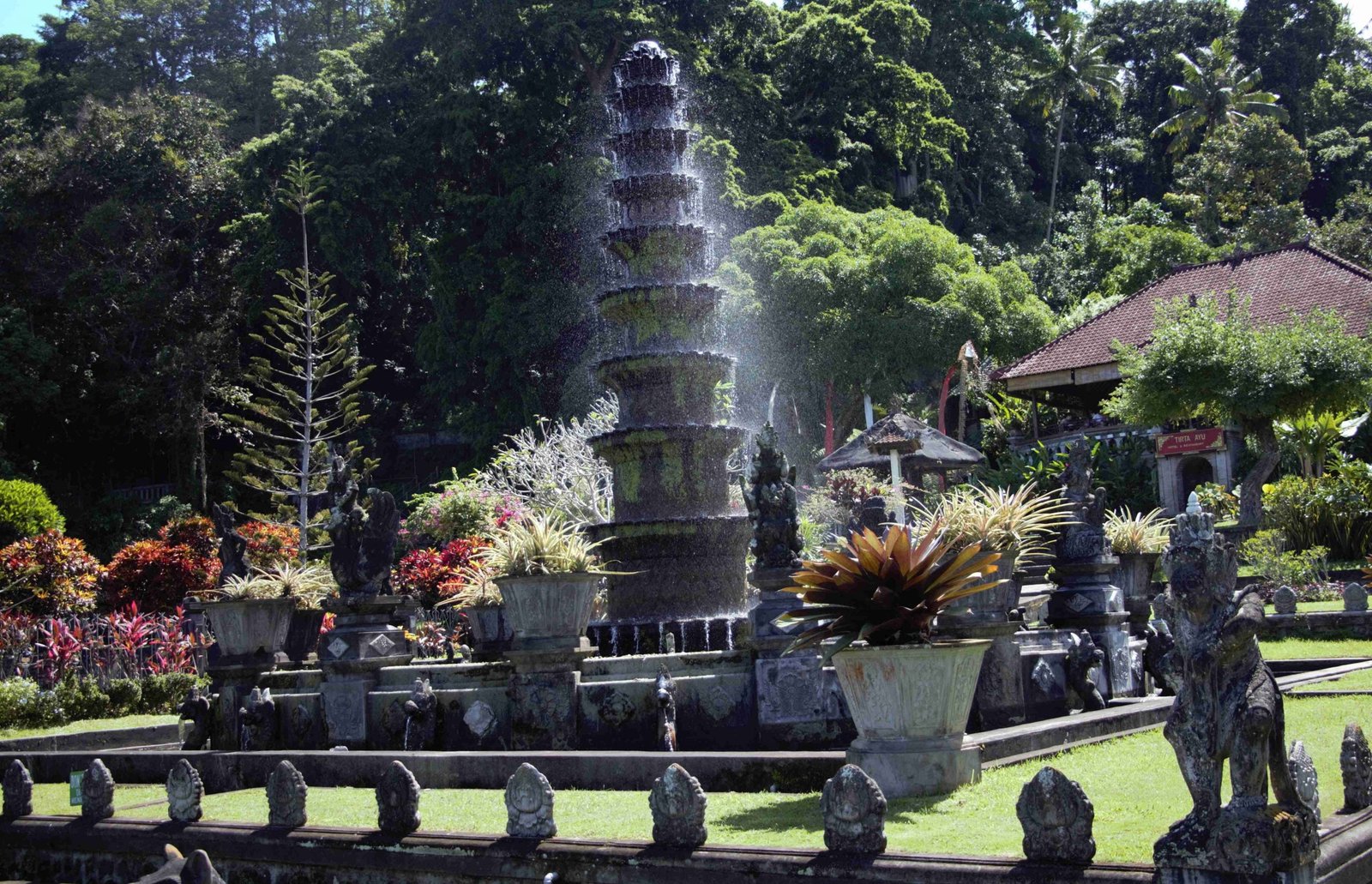tirta gangga 1